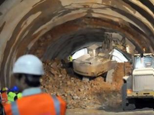 Φωτογραφία για Φέσι 14 εκατ. ευρώ στα Τέμπη έβαλαν οι φορτηγατζήδες