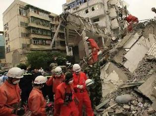 Φωτογραφία για Νεκροί και τραυματίες από το σεισμό της Κίνας