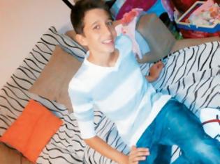 Φωτογραφία για Πάτρα: O 15χρονος Μανώλης έκανε τον πρώτο του περίπατο - Η ευχαριστήρια επιστολή της οικογένειας