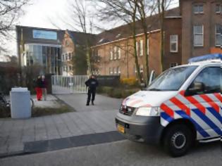 Φωτογραφία για Ελεύθερος αφέθηκε ο συλληφθείς για απειλές κατά σχολείου της Ολλανδίας