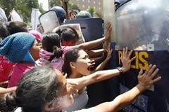 Βίαια επεισόδια με νεκρούς στην Κίνα