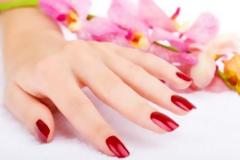 Κάνε το μανικιούρ σου να κρατήσει περισσότερο