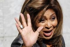 Ελβετίδα η Τίνα Τέρνερ