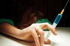 Την σκότωσε το μαύρισμα με ενέσεις