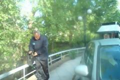 Aντιδήμαρχος κυνήγησε... ληστές στα Tρίκαλα!