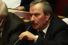 Kατηγορείται ότι διευκόλυνε εταιρεία πετρελαίου να μην πληρώνει ΦΠΑ ο πρώην υφ. Οικονομικών Δημήτρης Κουσελάς