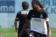 Παίκτες από τα δεύτερα της Πόρτο ψάχνουν στόν ΠΑΟΚ