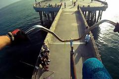 Οδηγώντας το ψηλότερο ποδήλατο στον κόσμο! [video]