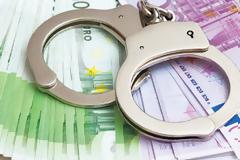 Άλλες δύο συλλήψεις για οφειλές στο Δημόσιο