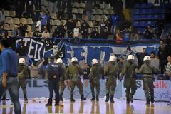 Περιστέρι: Βαριά… καμπάνα