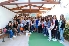 Φάρμακα και υγειονομικό υλικό προσέφεραν οι μαθητές του 1ου Λυκείου Πεύκης στο Κοινωνικό Φαρμακείο του Δήμου Αμαρουσίου