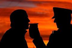 Έφτιαξαν… αλκοτέστ για το γραφείο!