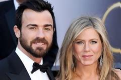 Τζένιφερ Άνιστον: Γιατί ανέβαλλε το γάμο της με το Τζάστιν Θερό