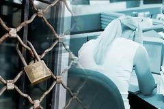 Ταφόπλακα στα δικαιώματα των εργαζομένων