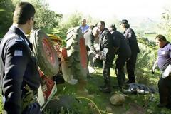 Αερογέφυρα ζωής για αγρότη που καταπλακώθηκε από σκαφτική