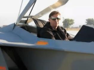 Φωτογραφία για Έλληνας αστυνομικός έφτιαξε αεροσκάφος τύπου «Stealth» [video]