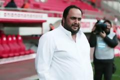 Και λίγα τους έσουρε ο Μαρινάκης!