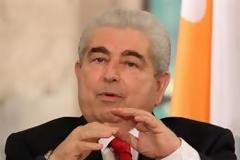 O Δημήτρης Χριστόφιας μηνύει τον διευθυντή του ΡΙΚ γιατί τον είπε ... «αχάπαρο»