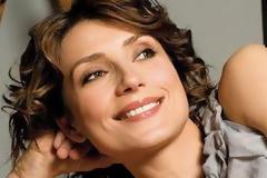 H Ευδοκία Ρουμελιώτη έπεσε από τον δεύτερο όροφο Νοσοκομείου!