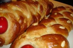 Και τσουρέκια (!) χωρίς μεσάζοντες