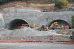 Επικοινωνιακό παιχνίδι η επανεκκίνηση των μεγάλων έργων...!!!