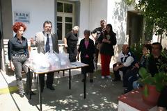 Τρόφιμα από το Δήμο Λέσβου στο ΚΑΠΗ