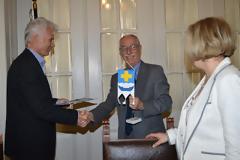 Πάτρα: Eπίσκεψη έξι εθελοντών Φινλανδών στο Δημαρχείο