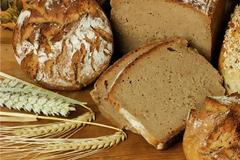 Αντιδρά στην απελευθέρωση της αγοράς προψημένου ψωμιού το Βιοτεχνικό Επιμελητήριο Αθήνας