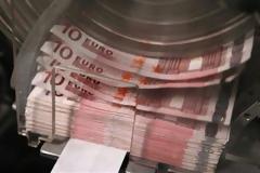 Αύξηση των οφειλών προς το δημόσιο κατά 862 εκατ. ευρώ