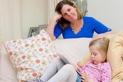 Έλεος: 3χρονη εθισμένη στο... ipad!