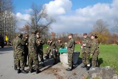 Η Ελβετία μειώνει τον στρατό της κατά 50%