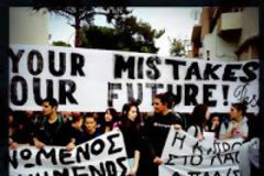 Κύπρος: Έφυγαν 3,7 δισ. καταθέσεις σε ένα μήνα...!!!