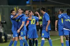 Oυσέρο και... τέζα!