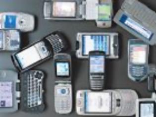 Φωτογραφία για Tα smartphones ξεπέρασαν σε πωλήσεις τα απλά κινητά