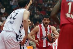 ΠΑΠΑΝΙΚΟΛΑΟΥ : ΘΑ ΠΗΔΟΥΣΑ ΑΠΟ ΤΗΝ ΑΚΡΟΠΟΛΗ ΑΝ...