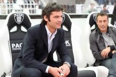 Φυγαδεύτηκαν οι παίκτες του ΠΑΟΚ - Επεισόδιο Βρύζα με οπαδό