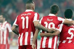 «ΣΦΡΑΓΙΖΕΙ» ΤΟ... ΕΙΣΙΤΗΡΙΟ ΤΟΥ ΤΕΛΙΚΟΥ ΣΤΗΝ ΚΟΜΟΤΗΝΗ Ο ΘΡΥΛΟΣ!