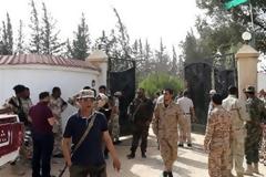 Ενοπλοι περικύκλωσαν το υπουργείο Εξωτερικών της Λιβύης