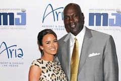 Ξανά γαμπρός ο Μάικλ Τζόρνταν στα 50 του