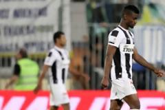 Παίκτης του ΠAΟΚ ορίζει τον Έλληνα: Φραπέ, τσιγάρο και μ@λ@κ@