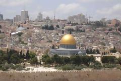 Τί συμβαίνει στους Αγίους Τόπους;