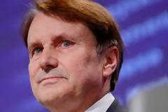 Στα υπουργεία δουλεύουν παραπάνω από 60.000 Έλληνες, λέει η Task Force!