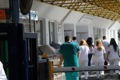 Απεργούν γιατροί κι εργαζόμενοι στα δημόσια νοσοκομεία την Πρωτομαγιά