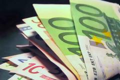 Μειώνονται οι ληξιπρόθεσμες οφειλές του δημοσίου προς τους ιδιώτες