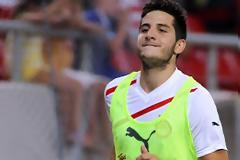 ΠΡΟΧΩΡΑΕΙ Η ΜΟΝΑΚΟ ΓΙΑ ΜΑΝΩΛΑ...