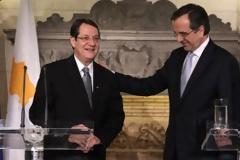 Είναι ψέμα ότι η “διευθέτηση” του Κυπριακού θα επιλύσει το πρόβλημα της οικονομίας