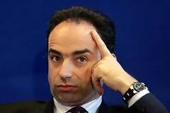 Γαλλία: Ο Κοπέ αμφισβητεί την ικανότητα του Ολάντ να κυβερνήσει