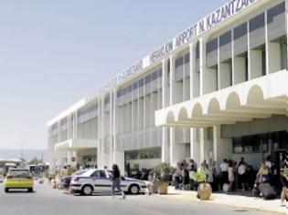 Φωτογραφία για 79.000 τουρίστες στο αεροδρόμιο Ηρακλείου τον Απρίλιο και έπεται συνέχεια...