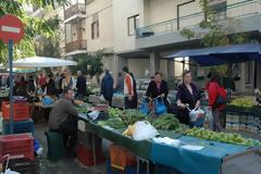 Απεργία διαρκείας ξεκινούν οι πωλητές λαϊκών αγορών