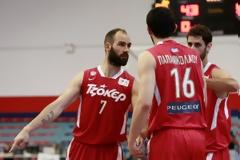 Ο Ολυμπιακός πέρασε από τη Νέα Σμύρνη νικώντας τον Πανιώνιο με 66-57